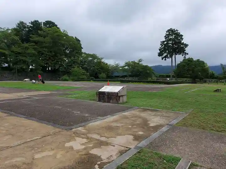 青山神社の周辺
