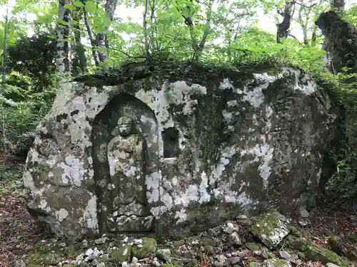 大神山神社奥宮の仏像