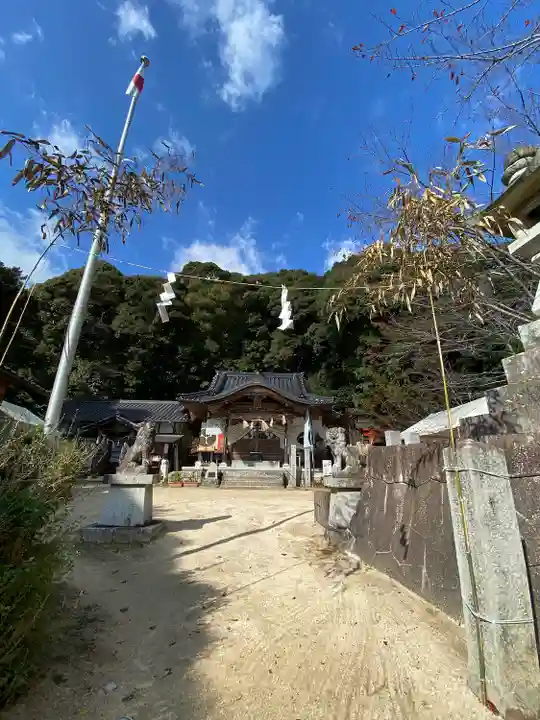 石上布都魂神社(岡山県)