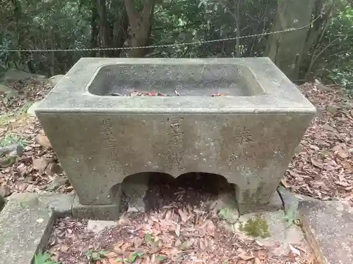 大宮浅間神社奥宮の手水舎