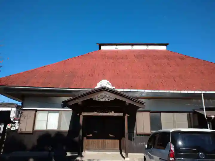 長福寺の本殿・本堂