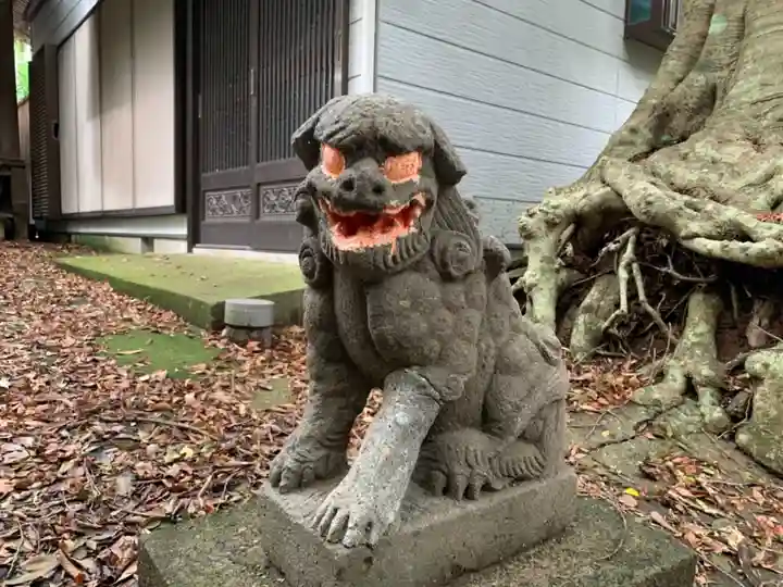 白山神社の狛犬