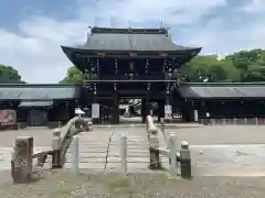 真清田神社の山門