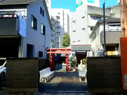 砂山稲荷 開山塚のその他建物