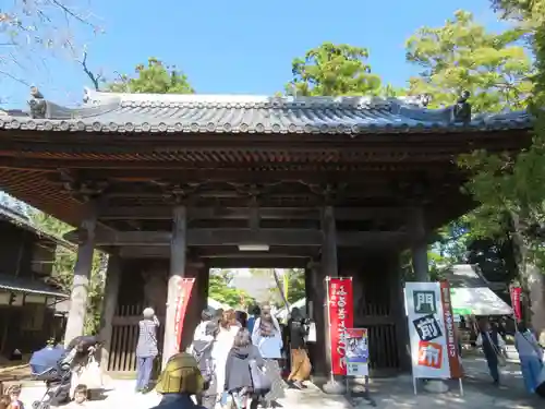 渡岸寺観音堂（向源寺）(滋賀県)