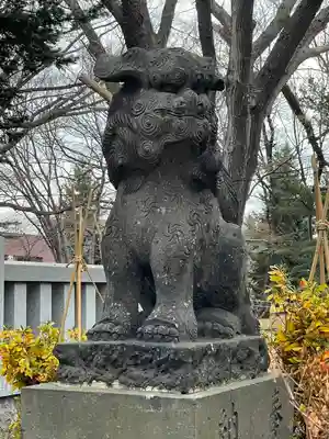 彌彦神社　(伊夜日子神社)の狛犬