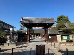 壬生寺の山門