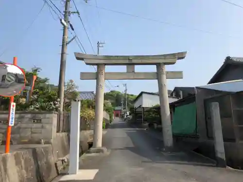 伊豫稲荷神社の鳥居