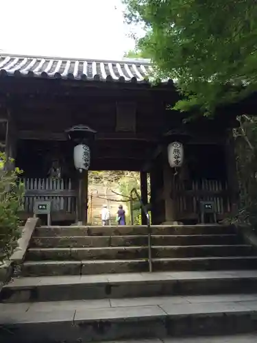 熊谷寺の山門・神門