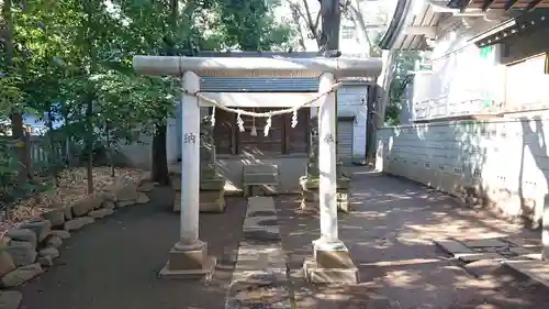 神明氷川神社の末社・摂社