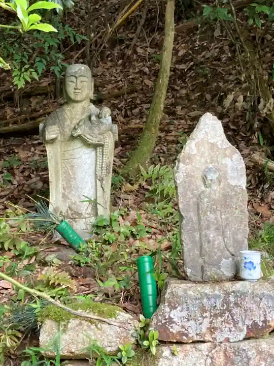 若都王子神社の地蔵