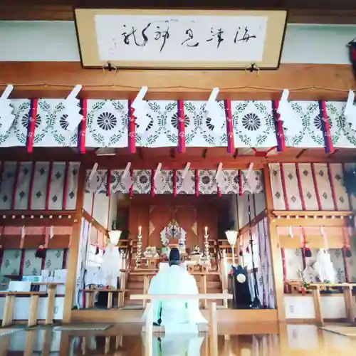 七重浜海津見神社の本殿