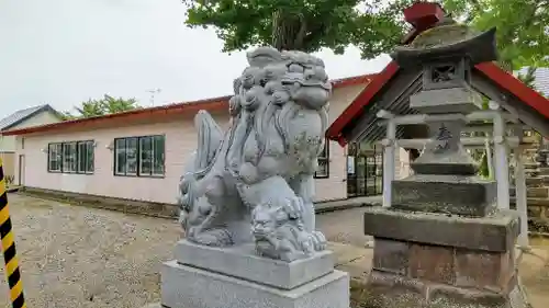 納内神社の狛犬