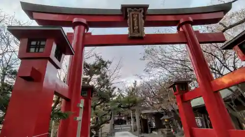 彌彦神社　(伊夜日子神社)の鳥居