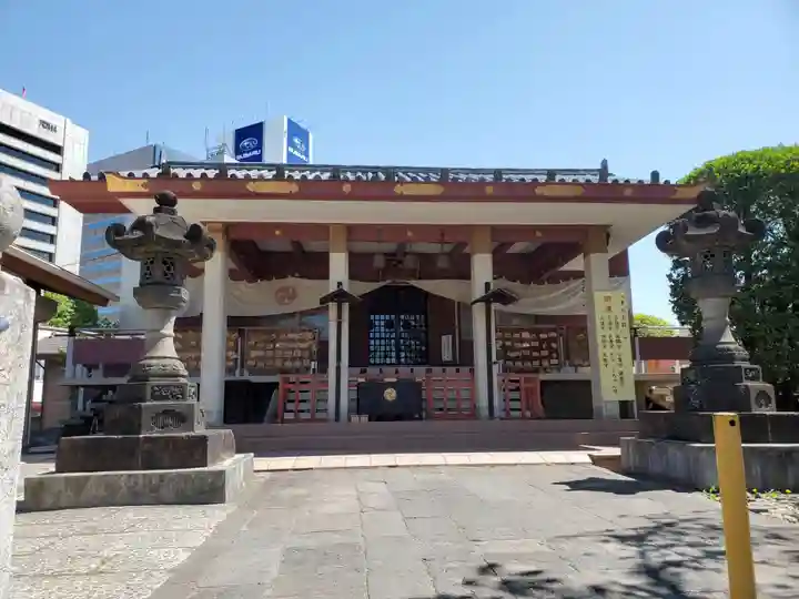 前橋八幡宮の本殿・本堂