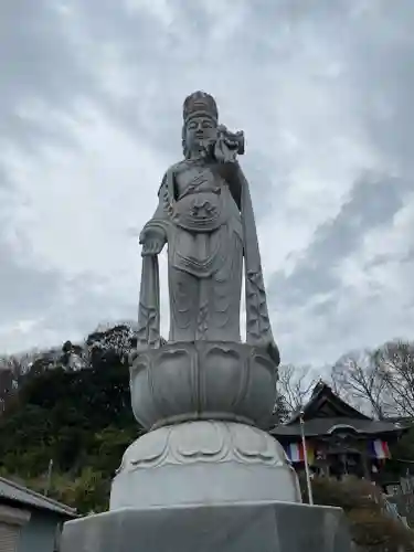 埼玉厄除け開運大師・龍泉寺（切り絵御朱印発祥の寺）(埼玉県)