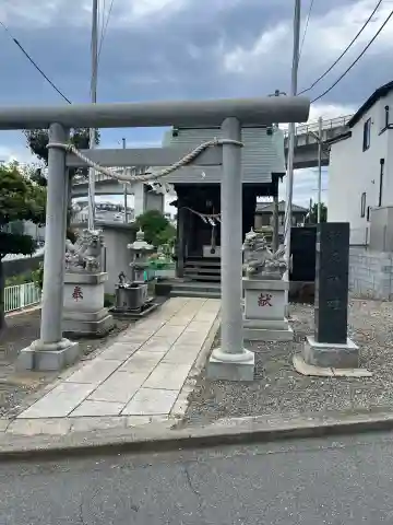 龍藏神社の{uncategorized: "未分類", other: "その他", undefined: "問題あり", building: "その他建物", grave: "お墓", sacred_gate: "鳥居", guardian: "狛犬", statue: "像", buddha: "仏像", history: "歴史", nature: "自然", garden: "庭園", animal: "動物", pagoda: "塔", temizu: "手水舎", mountain_gate: "山門・神門", sanctuary: "本殿・本堂", subordinate: "末社・摂社", art: "芸術", scenery: "景色", jizo: "地蔵", ema: "絵馬", goshuin: "御朱印", omikuji: "おみくじ", items: "授与品その他", amulet: "お守り", goshuincho: "御朱印帳", eats: "食事", festival: "お祭り", votive_dance: "神楽", shichigosan: "七五三参", wedding: "結婚式", experience: "体験その他", initially: "初詣", around: "周辺", anti_infection: "感染症対策"}