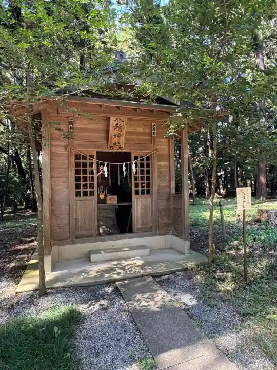 間々田八幡宮の末社・摂社