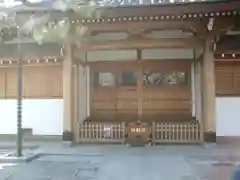 願生寺の本殿