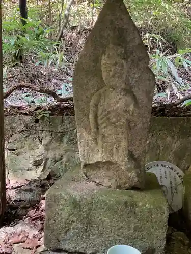 寿老滝石仏堂の仏像