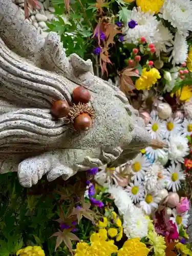 滑川神社 - 仕事と子どもの守り神の手水