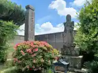 興禅寺の{uncategorized: "未分類", other: "その他", undefined: "問題あり", building: "その他建物", grave: "お墓", sacred_gate: "鳥居", guardian: "狛犬", statue: "像", buddha: "仏像", history: "歴史", nature: "自然", garden: "庭園", animal: "動物", pagoda: "塔", temizu: "手水舎", mountain_gate: "山門・神門", sanctuary: "本殿・本堂", subordinate: "末社・摂社", art: "芸術", scenery: "景色", jizo: "地蔵", ema: "絵馬", goshuin: "御朱印", omikuji: "おみくじ", items: "授与品その他", amulet: "お守り", goshuincho: "御朱印帳", eats: "食事", festival: "お祭り", votive_dance: "神楽", shichigosan: "七五三参", wedding: "結婚式", experience: "体験その他", initially: "初詣", around: "周辺", anti_infection: "感染症対策"}