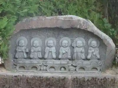 御誕生寺（猫寺）(福井県)