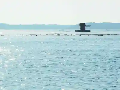 牡蠣島辨天神社(北海道)