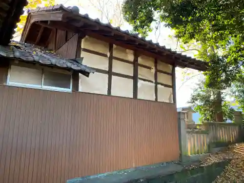 天神社の本殿