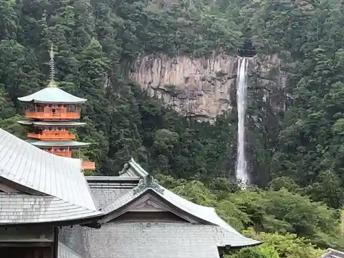 青岸渡寺のその他建物