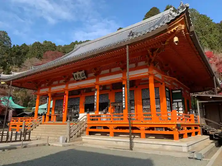 勝尾寺の本殿・本堂