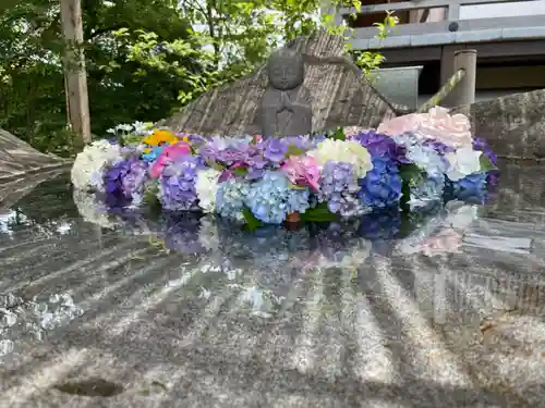 倶利迦羅不動寺鳳凰殿(石川県)