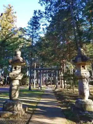 鎌形八幡神社の{uncategorized: "未分類", other: "その他", undefined: "問題あり", building: "その他建物", grave: "お墓", sacred_gate: "鳥居", guardian: "狛犬", statue: "像", buddha: "仏像", history: "歴史", nature: "自然", garden: "庭園", animal: "動物", pagoda: "塔", temizu: "手水舎", mountain_gate: "山門・神門", sanctuary: "本殿・本堂", subordinate: "末社・摂社", art: "芸術", scenery: "景色", jizo: "地蔵", ema: "絵馬", goshuin: "御朱印", omikuji: "おみくじ", items: "授与品その他", amulet: "お守り", goshuincho: "御朱印帳", eats: "食事", festival: "お祭り", votive_dance: "神楽", shichigosan: "七五三参", wedding: "結婚式", experience: "体験その他", initially: "初詣", around: "周辺", anti_infection: "感染症対策"}