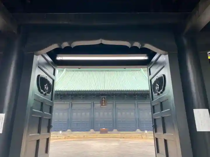 湯島聖堂の山門・神門