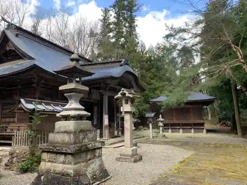 菅船神社の本殿