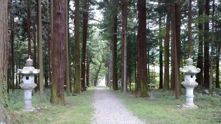 新海三社神社(長野県)