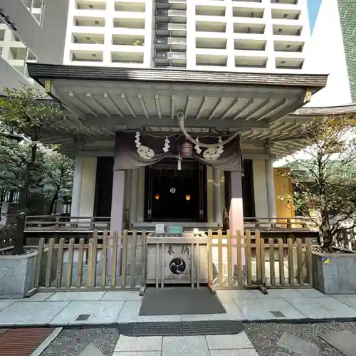 宮益御嶽神社の本殿・本堂