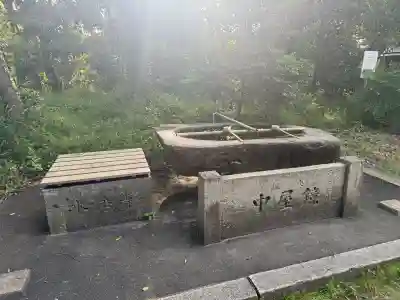 鏡作坐天照御魂神社の{uncategorized: "未分類", other: "その他", undefined: "問題あり", building: "その他建物", grave: "お墓", sacred_gate: "鳥居", guardian: "狛犬", statue: "像", buddha: "仏像", history: "歴史", nature: "自然", garden: "庭園", animal: "動物", pagoda: "塔", temizu: "手水舎", mountain_gate: "山門・神門", sanctuary: "本殿・本堂", subordinate: "末社・摂社", art: "芸術", scenery: "景色", jizo: "地蔵", ema: "絵馬", goshuin: "御朱印", omikuji: "おみくじ", items: "授与品その他", amulet: "お守り", goshuincho: "御朱印帳", eats: "食事", festival: "お祭り", votive_dance: "神楽", shichigosan: "七五三参", wedding: "結婚式", experience: "体験その他", initially: "初詣", around: "周辺", anti_infection: "感染症対策"}