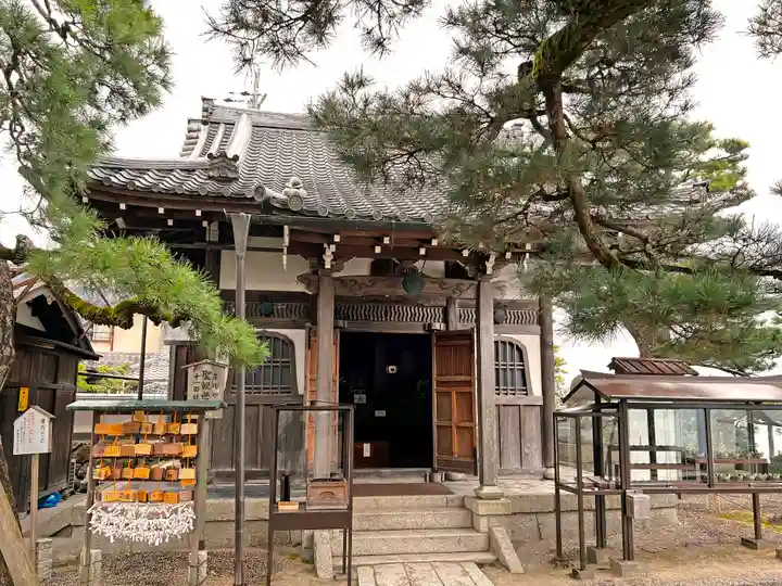 満月寺(浮御堂)の本殿・本堂