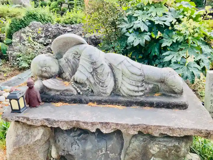 寳珠院(常楽寺)の像