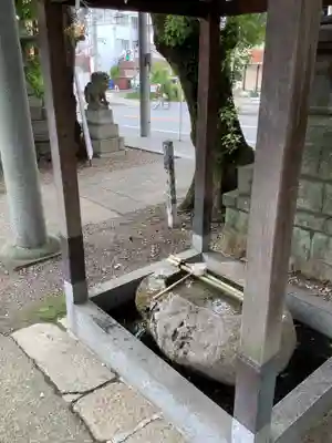 片山八幡神社の手水舎