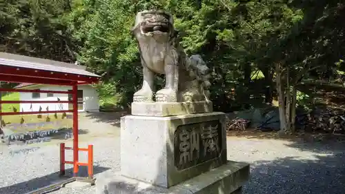 新得神社の狛犬