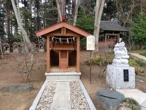 塚崎神明社の末社