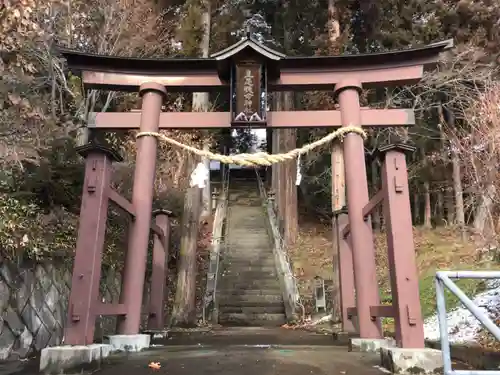 飯縄神社 里宮（皇足穂命神社）の鳥居