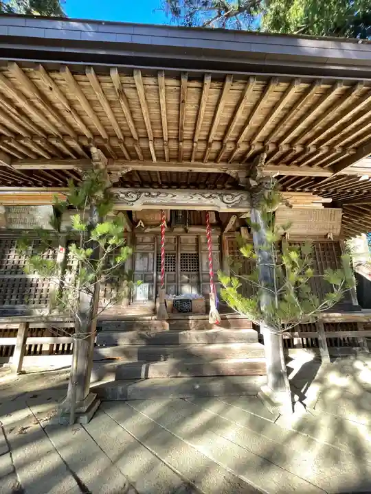 黒沼神社の本殿・本堂