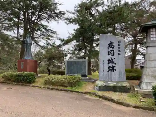 射水神社の建物その他