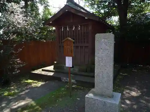 鷲宮神社の末社