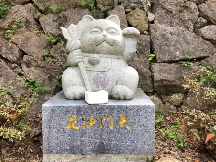 お松大権現の狛犬