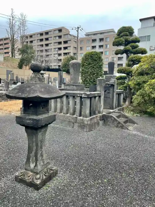 妙極院の{uncategorized: "未分類", other: "その他", undefined: "問題あり", building: "その他建物", grave: "お墓", sacred_gate: "鳥居", guardian: "狛犬", statue: "像", buddha: "仏像", history: "歴史", nature: "自然", garden: "庭園", animal: "動物", pagoda: "塔", temizu: "手水舎", mountain_gate: "山門・神門", sanctuary: "本殿・本堂", subordinate: "末社・摂社", art: "芸術", scenery: "景色", jizo: "地蔵", ema: "絵馬", goshuin: "御朱印", omikuji: "おみくじ", items: "授与品その他", amulet: "お守り", goshuincho: "御朱印帳", eats: "食事", festival: "お祭り", votive_dance: "神楽", shichigosan: "七五三参", wedding: "結婚式", experience: "体験その他", initially: "初詣", around: "周辺", anti_infection: "感染症対策"}