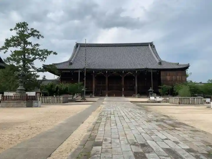 本山専修寺の本殿・本堂